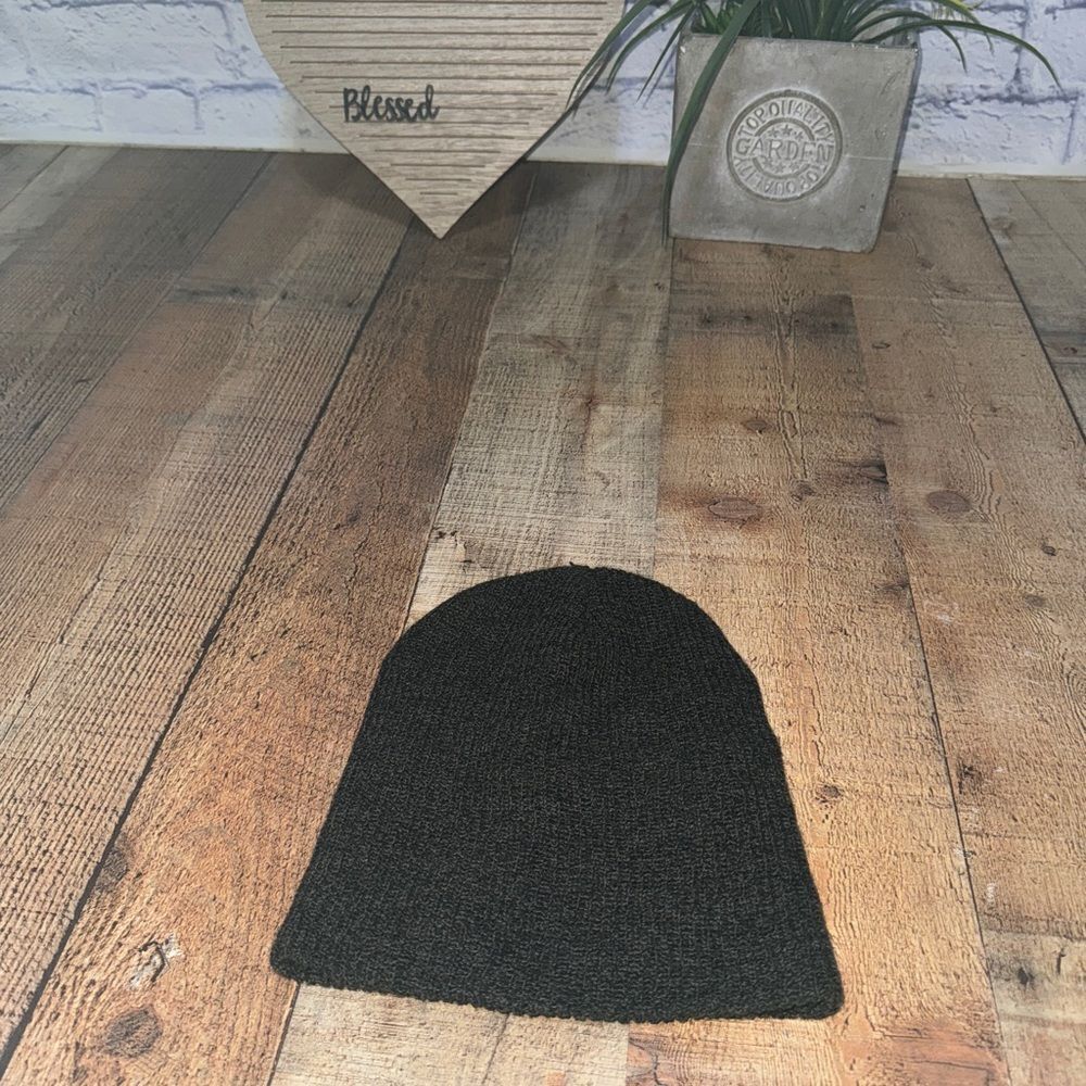 Neff beanie hat - Picture 2 of 5